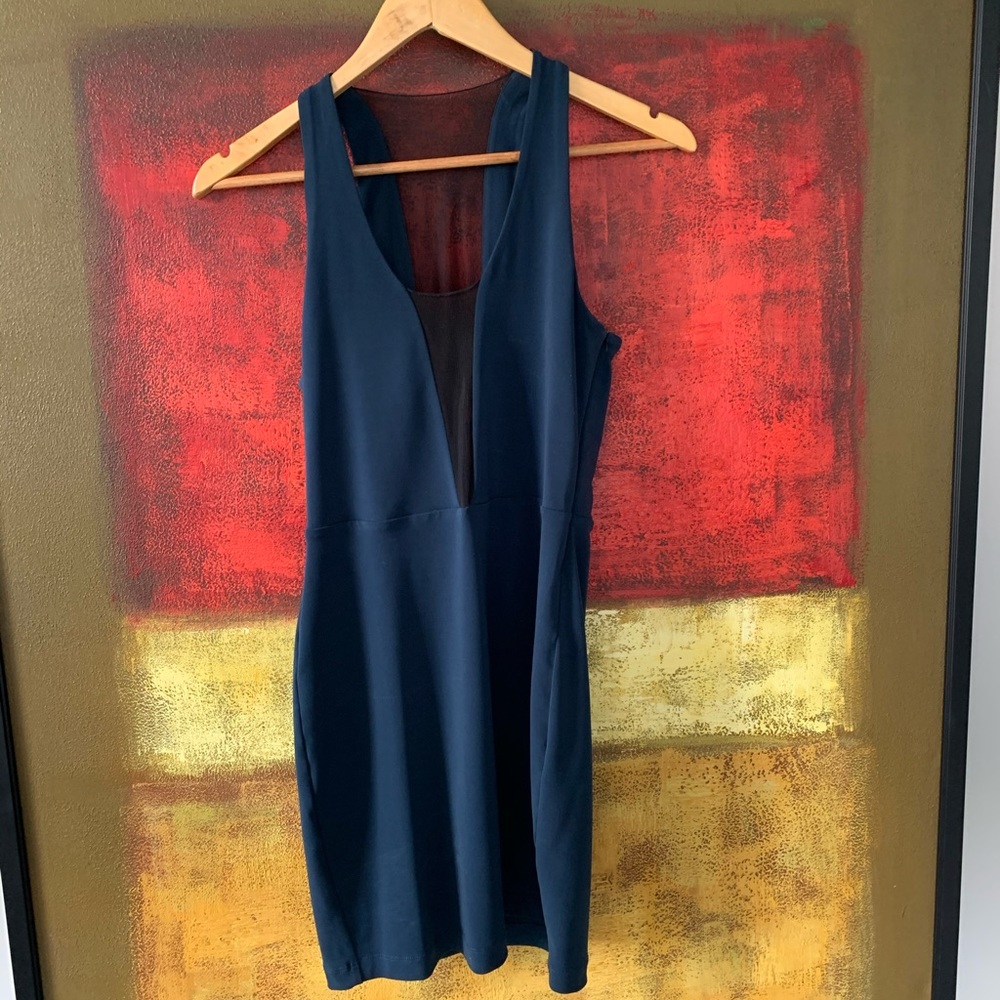 Elizabeth and James dress